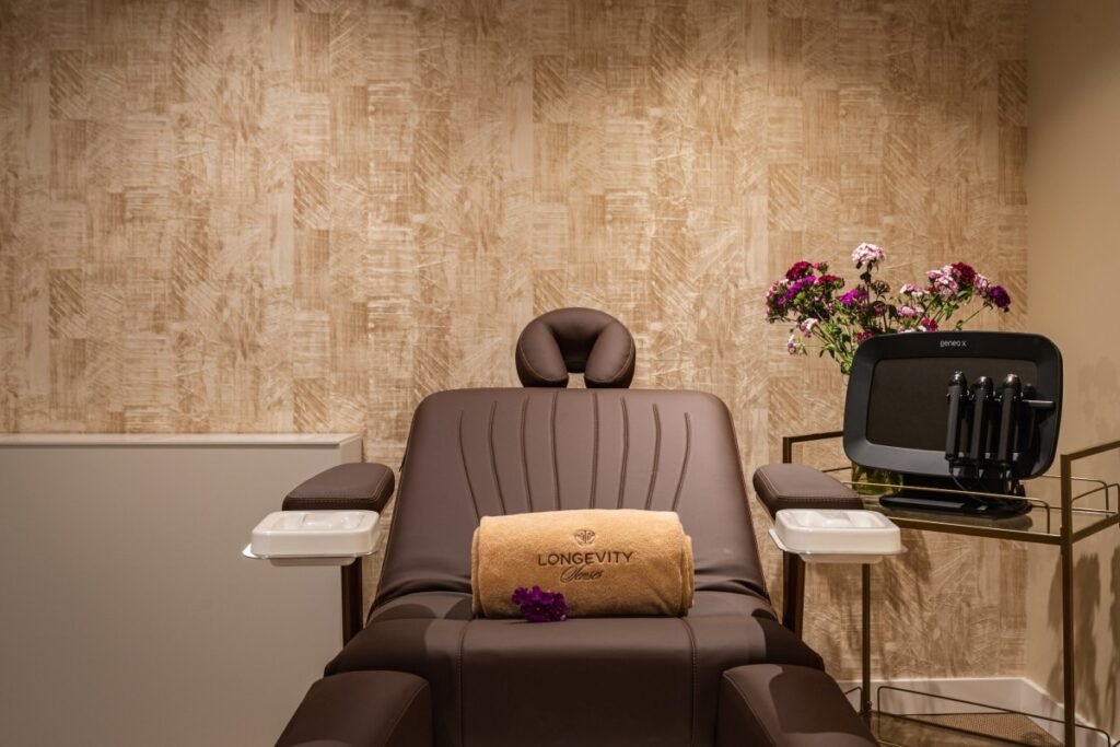 Comfortable spa treatment chair at Wellness Privé Portugal.